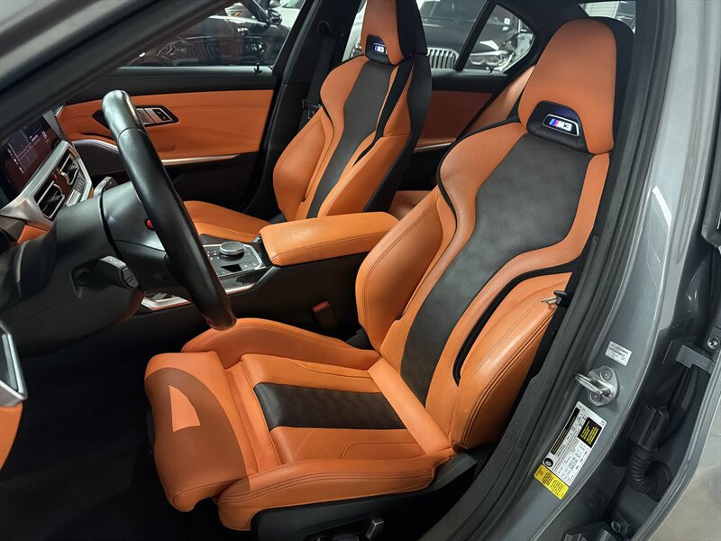 Used 2022 BMW M3 w/ M Carbon Exterior Package RWD image 36