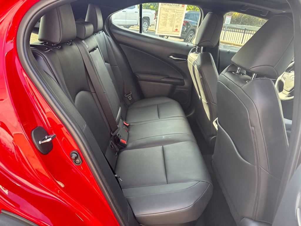 Used 2020 Lexus UX 250h w/ Premium Package AWD/4WD image 32