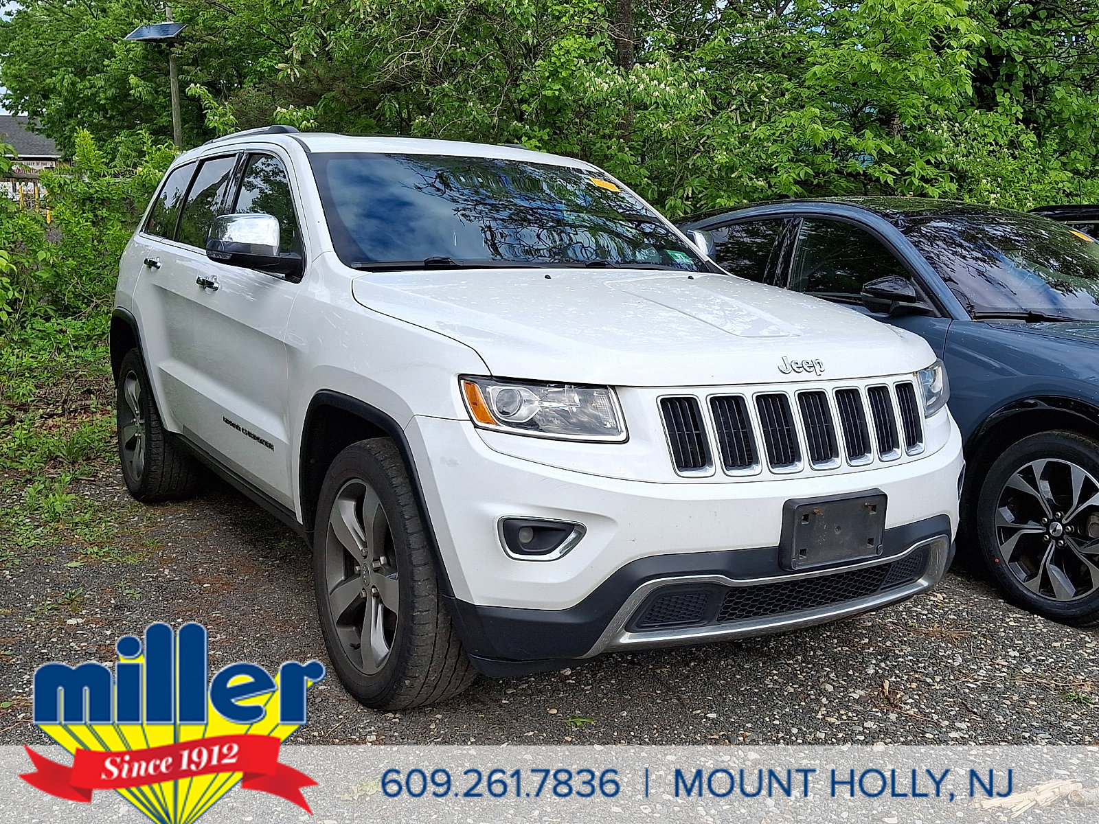 Used 2014 Jeep Grand Cherokee Limited AWD/4WD image 1