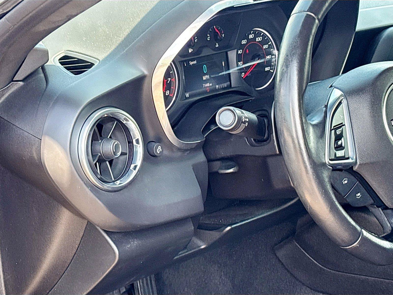 Used 2016 Chevrolet Camaro LT RWD image 10