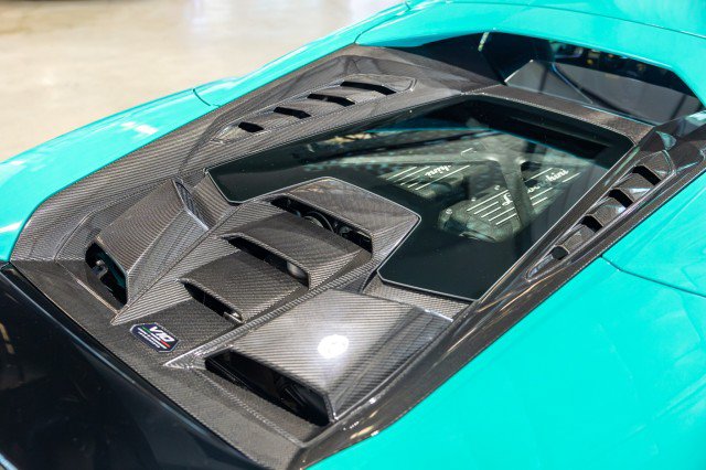 Used 2023 Lamborghini Huracan Tecnica RWD image 21