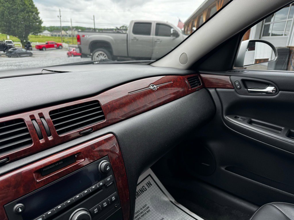 Used 2007 Chevrolet Impala SS image 21