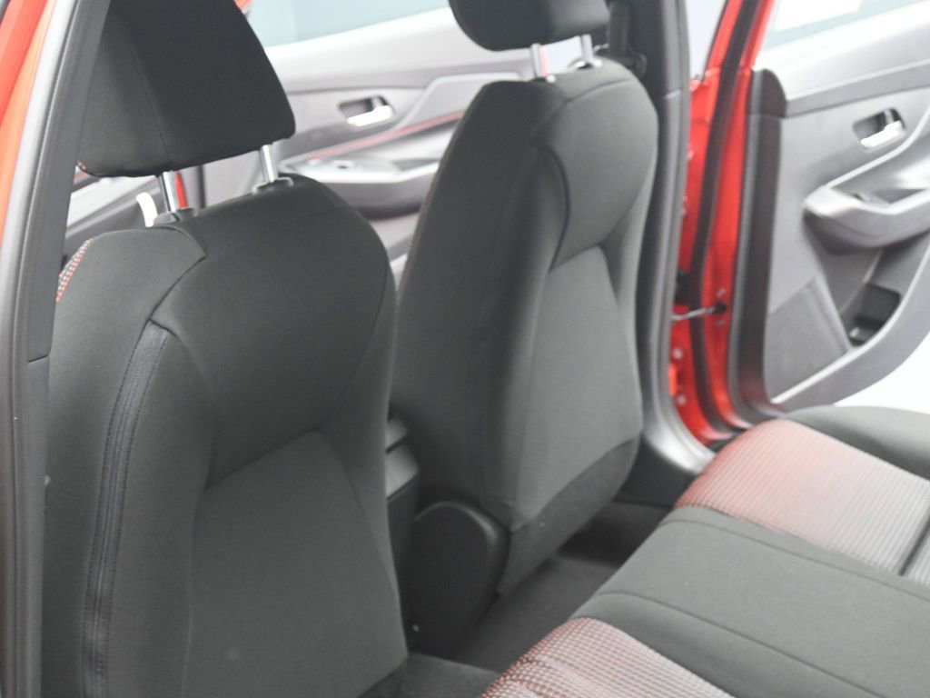 New 2026 Nissan Sentra SR w/ Floor Mat Package FWD image 17