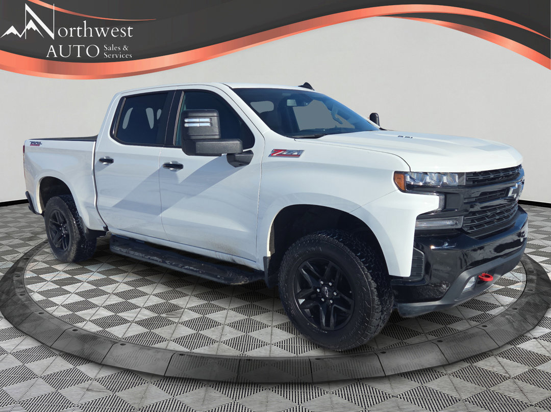 Used 2020 Chevrolet Silverado 1500 LT Trail Boss AWD/4WD image 3