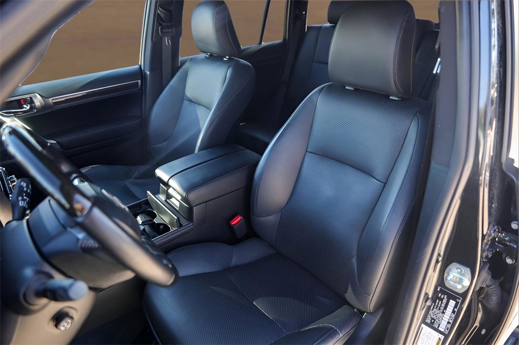 Used 2023 Lexus GX 460 Luxury image 7