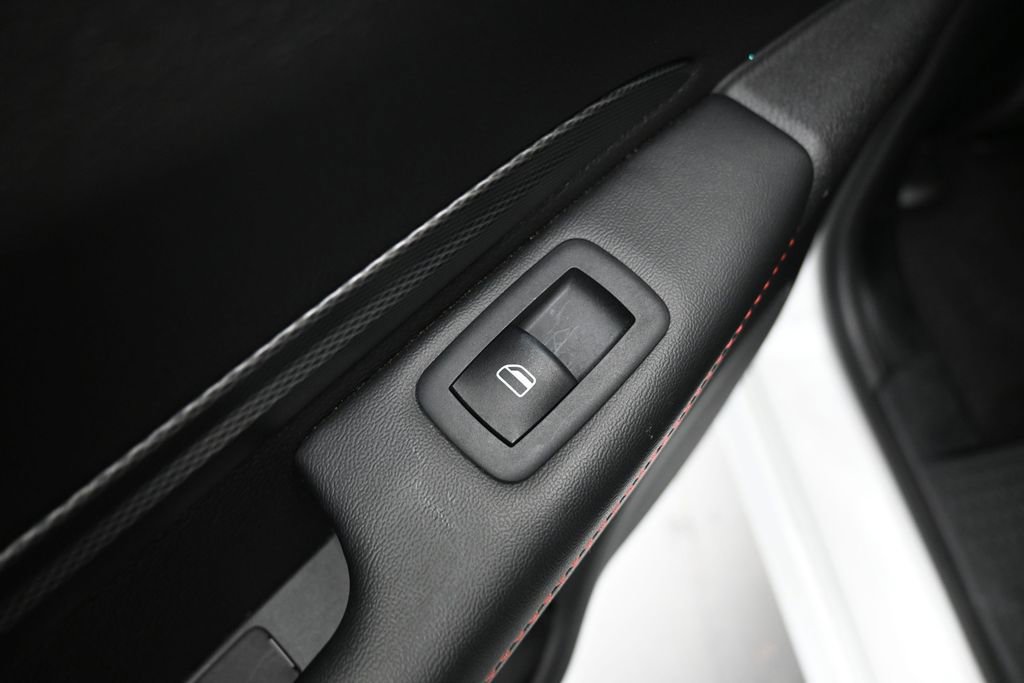 Used 2025 Dodge Durango R/T w/ Blacktop Package AWD/4WD image 10
