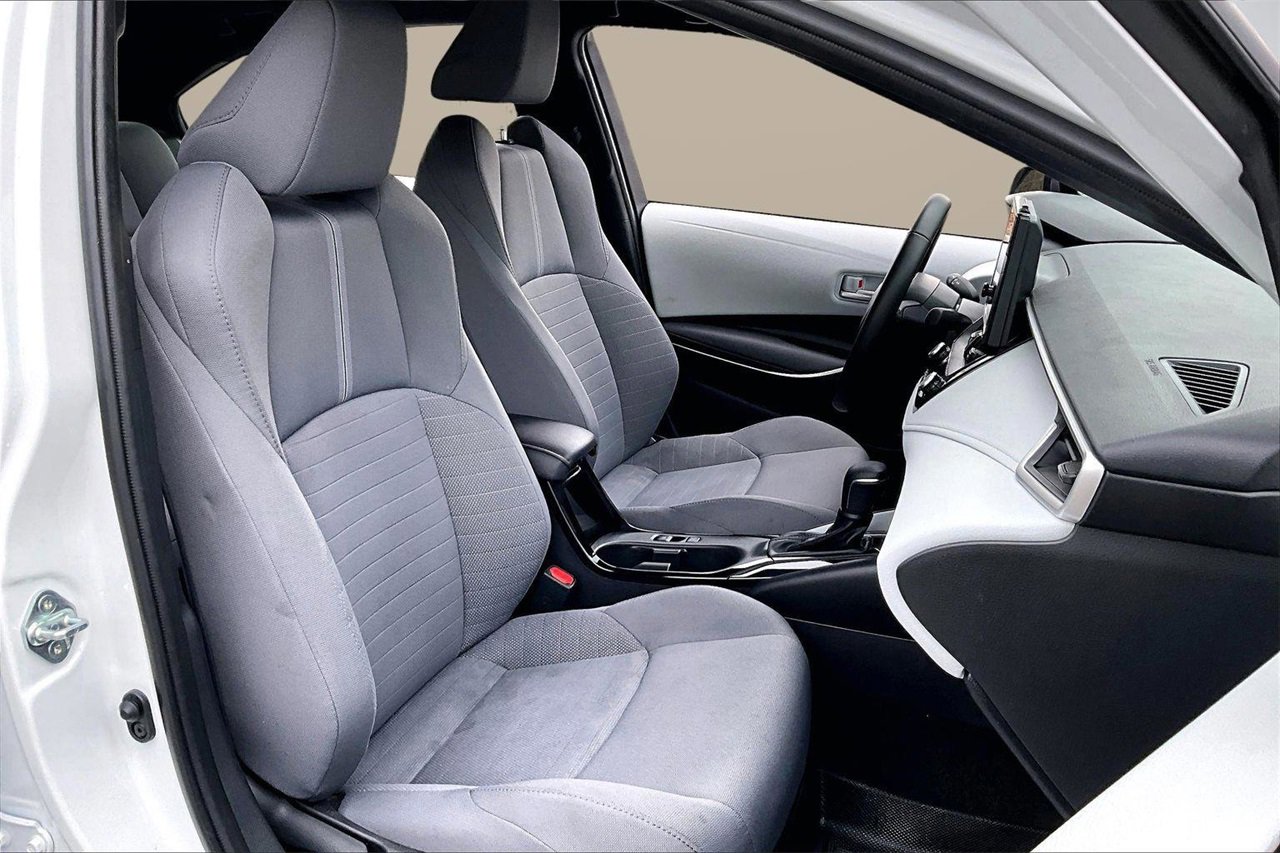 Used 2024 Toyota Corolla LE image 22