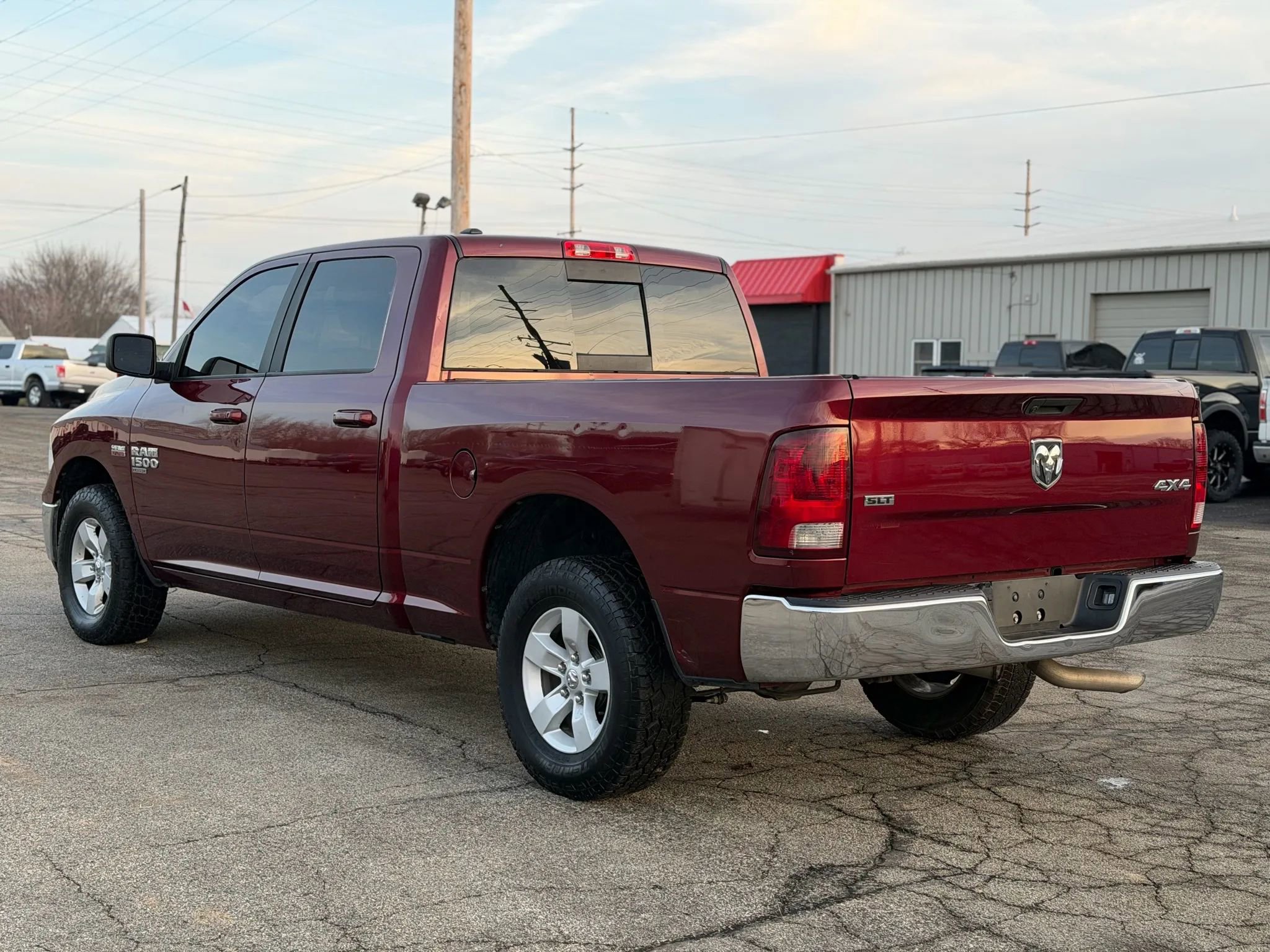 Used 2020 RAM 1500 Classic SLT image 7