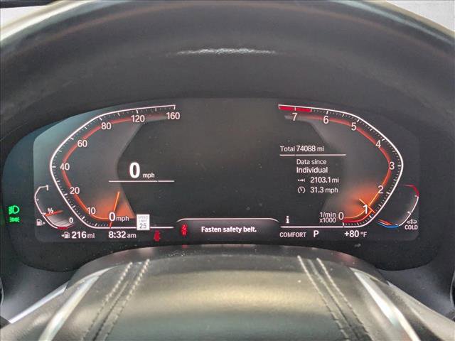 Used 2022 BMW 740i w/ Premium Package RWD image 3