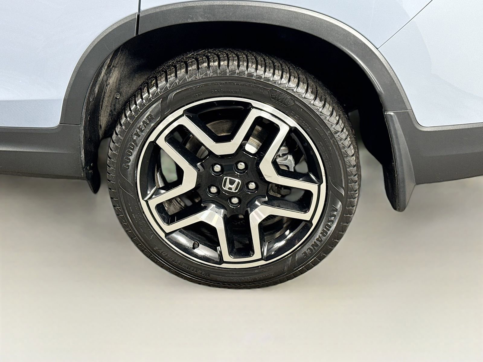 Used 2023 Honda Passport Elite image 9