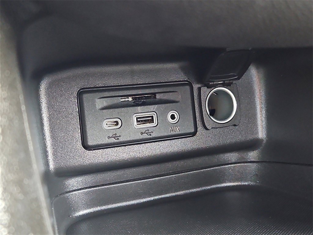 Certified 2024 Chevrolet Equinox RS image 18