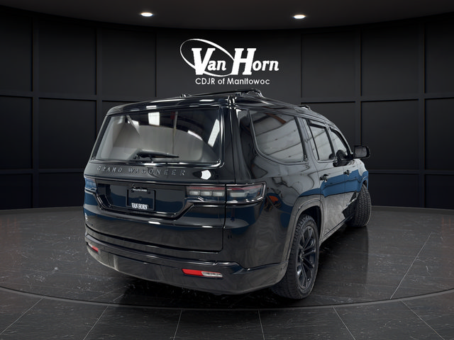 Used 2022 Jeep Grand Wagoneer Series II AWD/4WD image 7