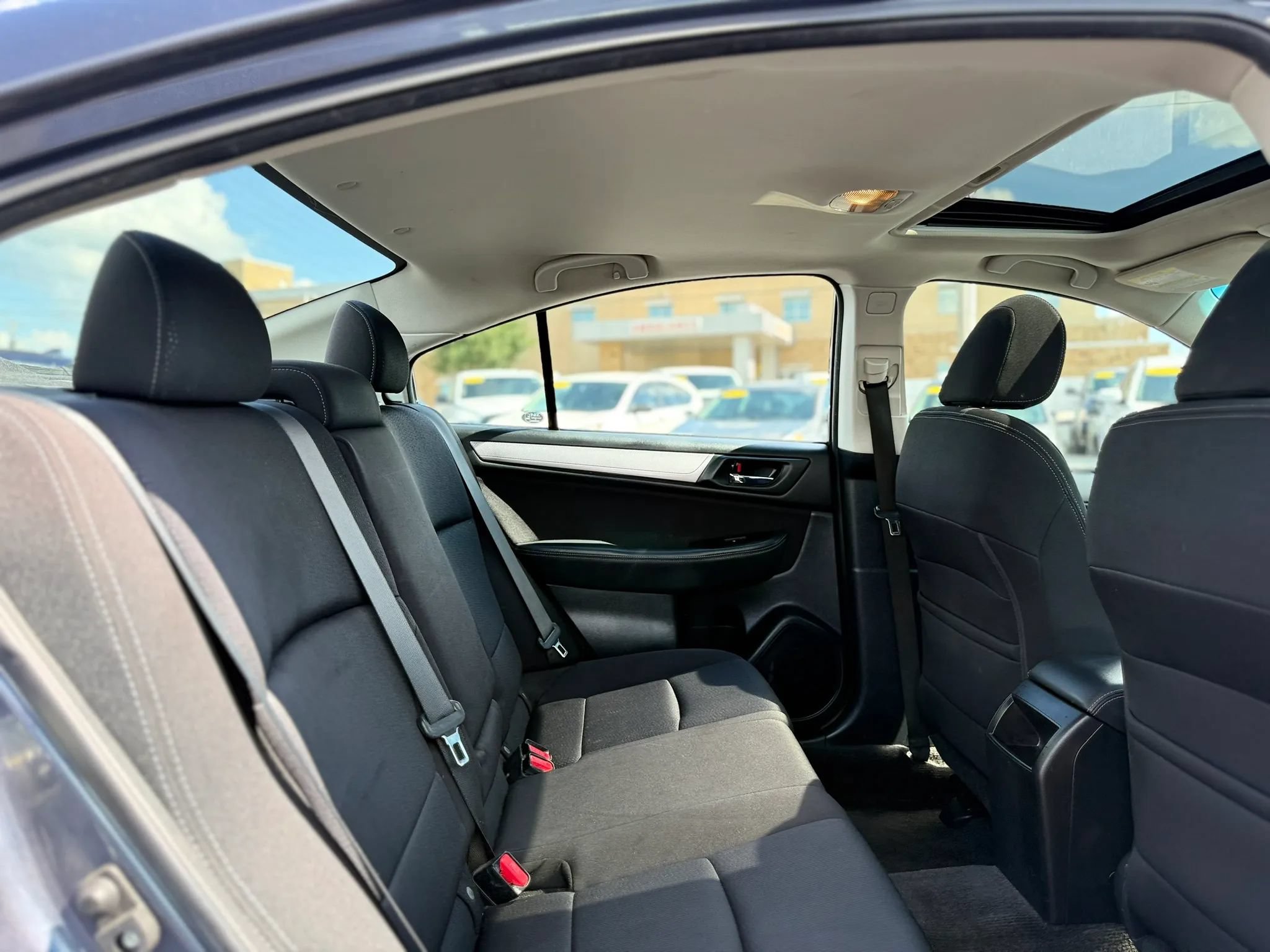 Used 2015 Subaru Legacy 2.5i Premium w/ Moonroof Package AWD/4WD image 20