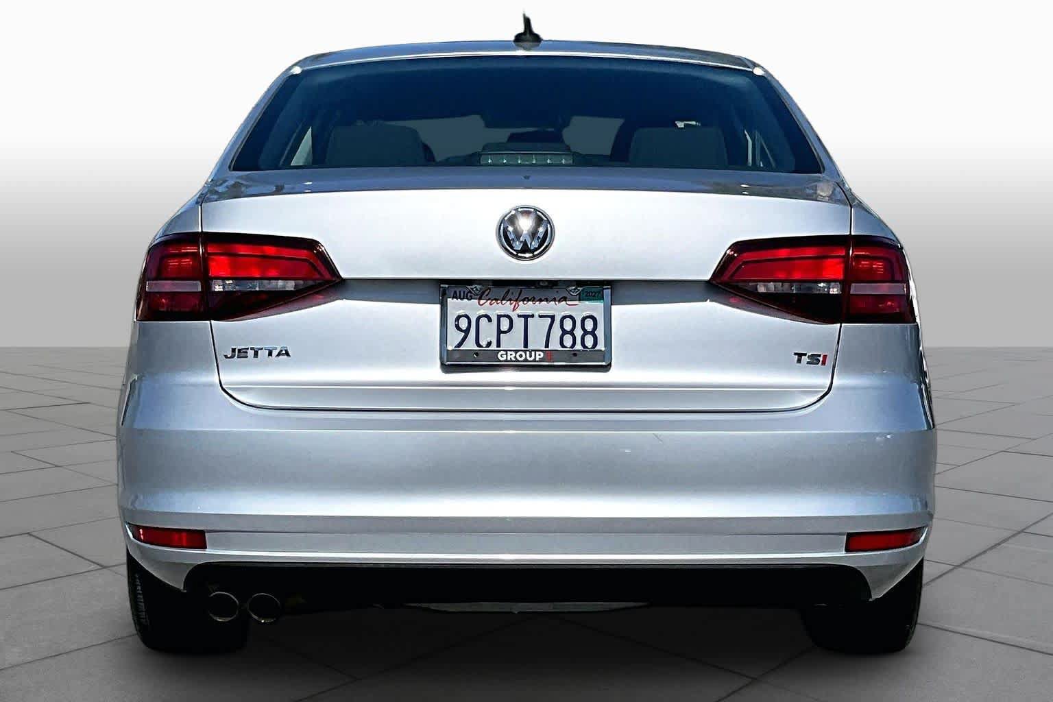 Used 2016 Volkswagen Jetta S FWD image 4