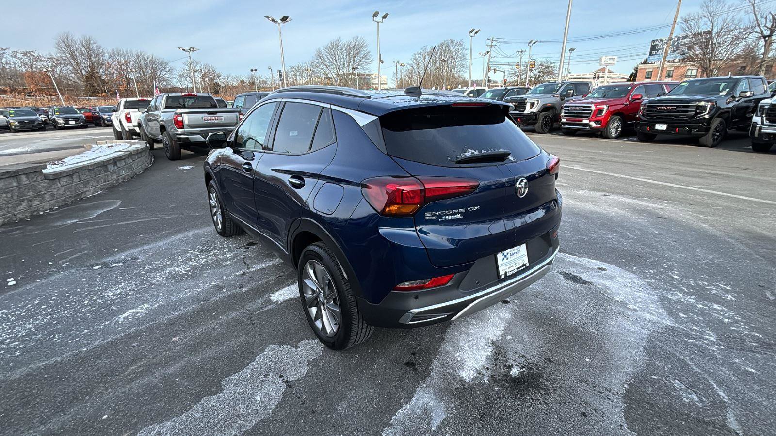 Certified 2022 Buick Encore GX Essence w/ Advanced Technology Package image 5