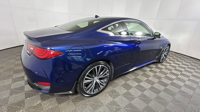 Used 2017 INFINITI Q60 2.0t w/ Premium Plus Package 2.0T AWD/4WD image 3