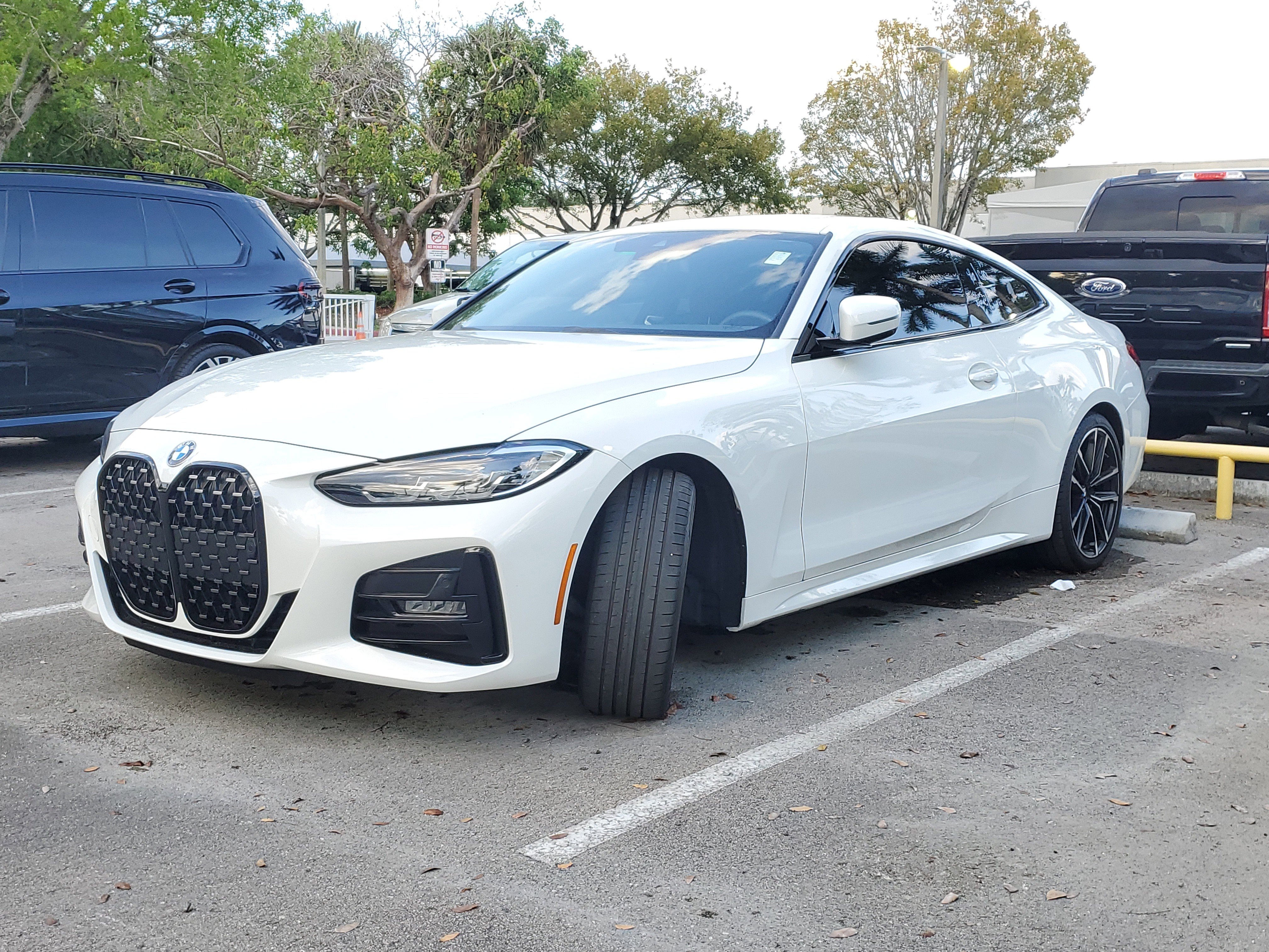 Certified 2024 BMW 430i Coupe w/ M Sport Package RWD image 3