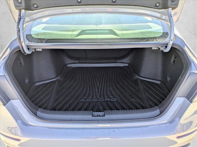 Used 2023 Honda Accord Sport image 6