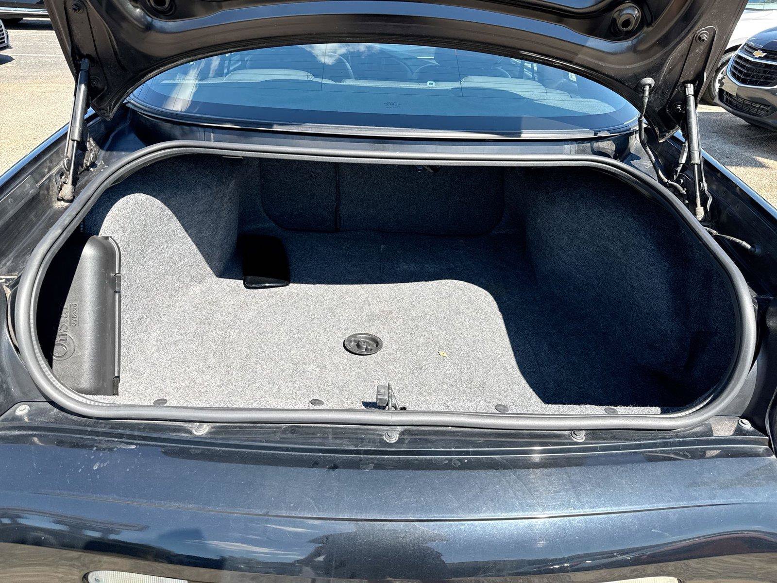 Used 2004 Chevrolet Monte Carlo SS w/ Preferred Equipment Group FWD image 14