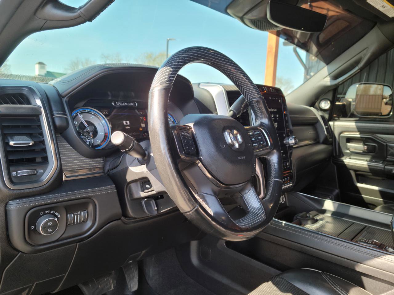 Used 2020 RAM 3500 Limited AWD/4WD image 9