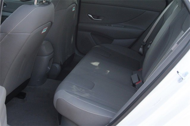 Certified 2025 Hyundai Elantra SEL image 22