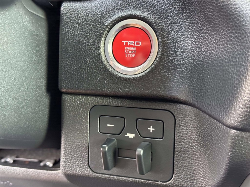 Used 2022 Toyota Tundra SR5 image 9