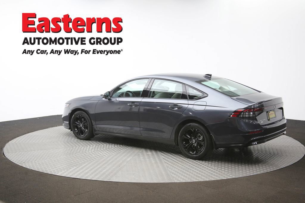 Used 2025 Honda Accord SE image 63