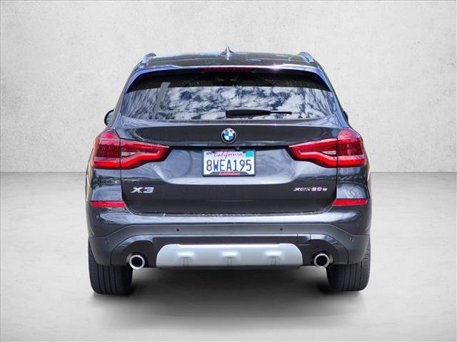 Used 2021 BMW X3 xDrive30e w/ Executive Package AWD/4WD image 6