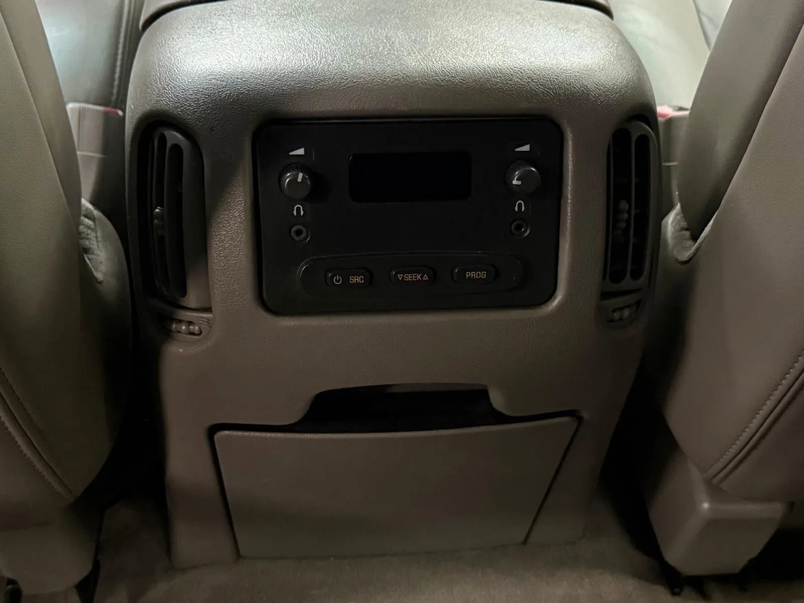 Used 2006 Cadillac Escalade EXT Sport Utility Pickup 4D 5 1/4 image 39