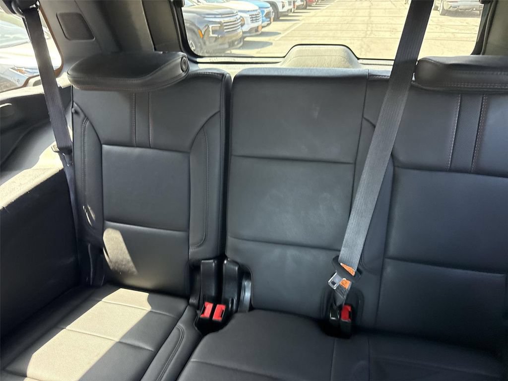 Used 2023 Chevrolet Tahoe RST w/ Luxury Package AWD/4WD image 34