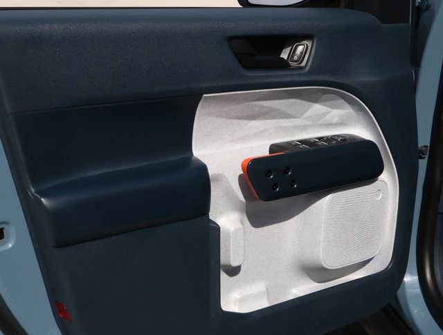 Used 2022 Ford Maverick XLT image 16