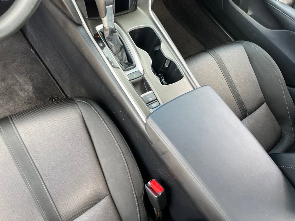 Certified 2019 Honda Accord EX image 19