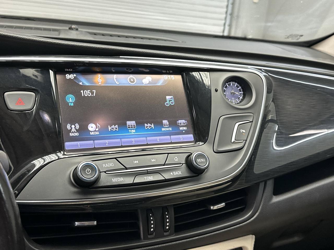Used 2018 Buick Envision Preferred FWD image 16