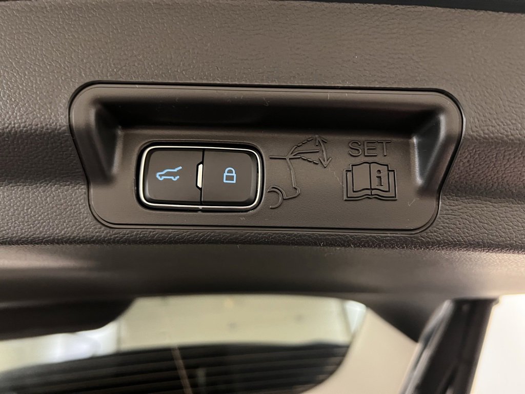 New 2026 Ford Explorer Active w/ Active Comfort Package image 36