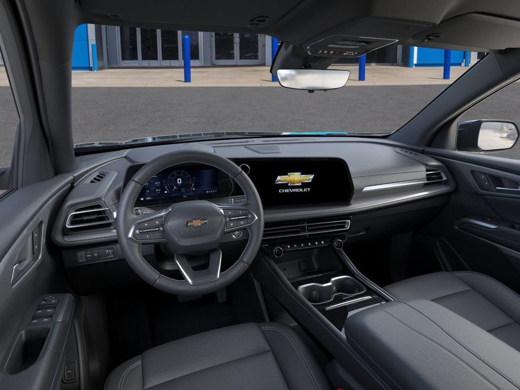 New 2026 Chevrolet Traverse LT w/ Sun and Wheel Package FWD image 16