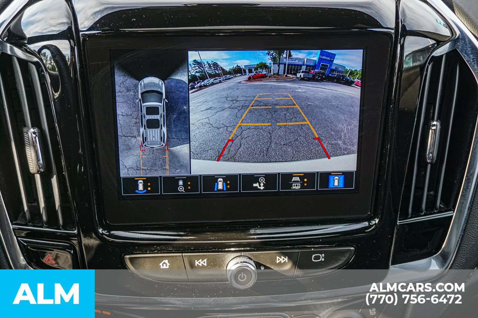 Used 2024 Chevrolet Traverse Premier w/ Redline Edition AWD/4WD image 42