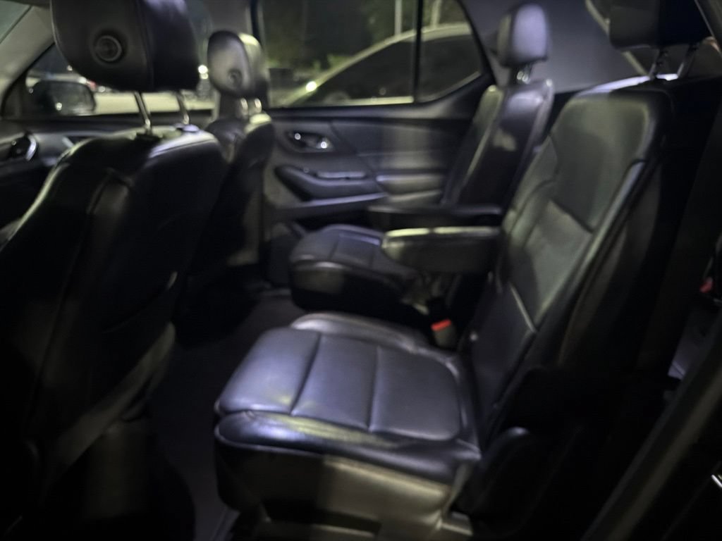 Used 2019 Chevrolet Traverse Premier w/ Redline Edition FWD image 11