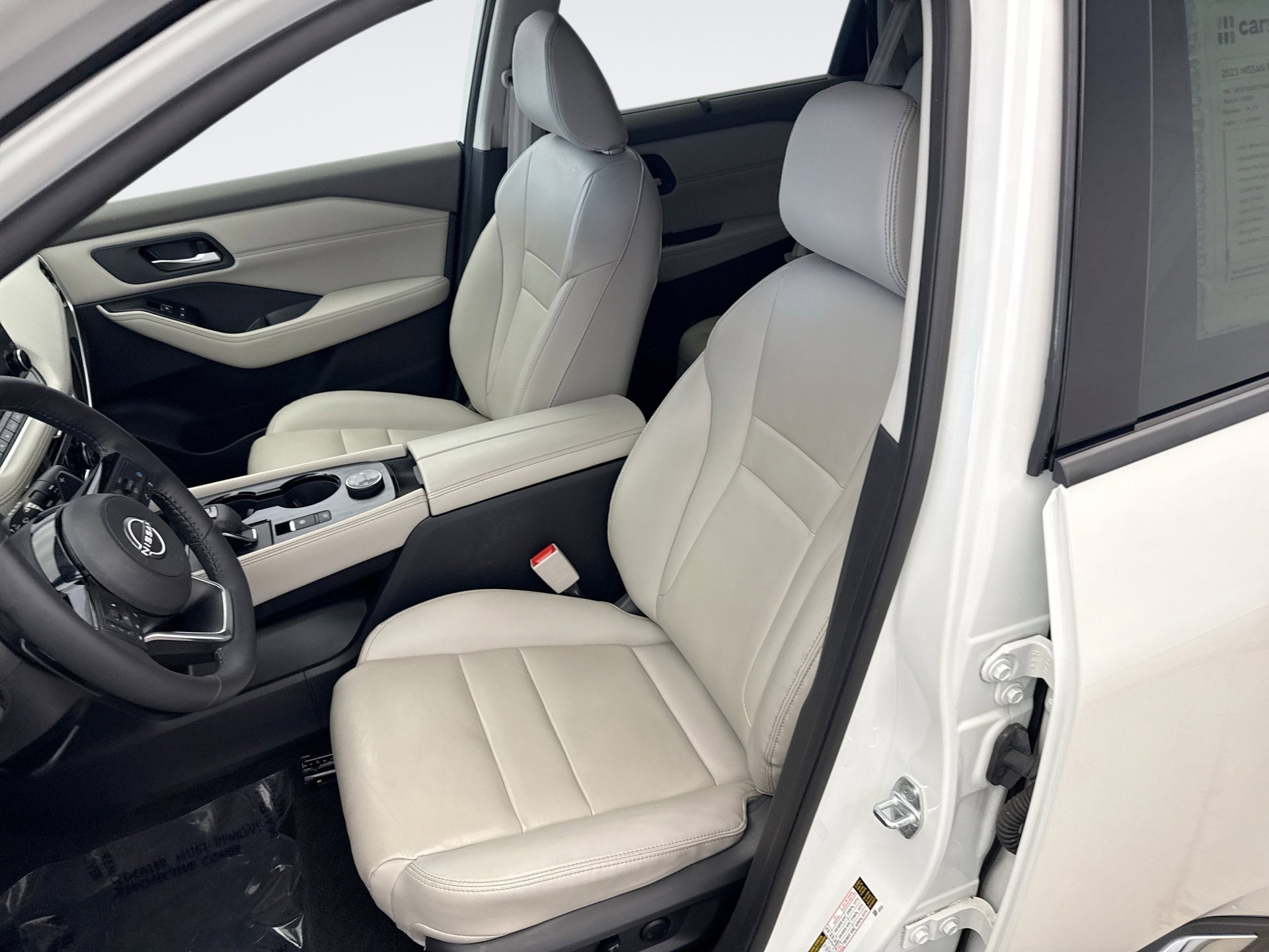 Used 2023 Nissan Rogue SL w/ SL Premium Package AWD/4WD image 11
