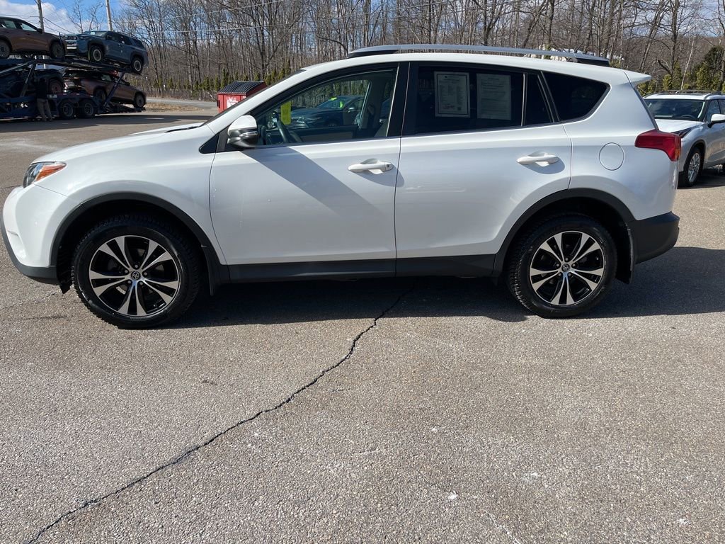 Used 2015 Toyota RAV4 Limited image 3