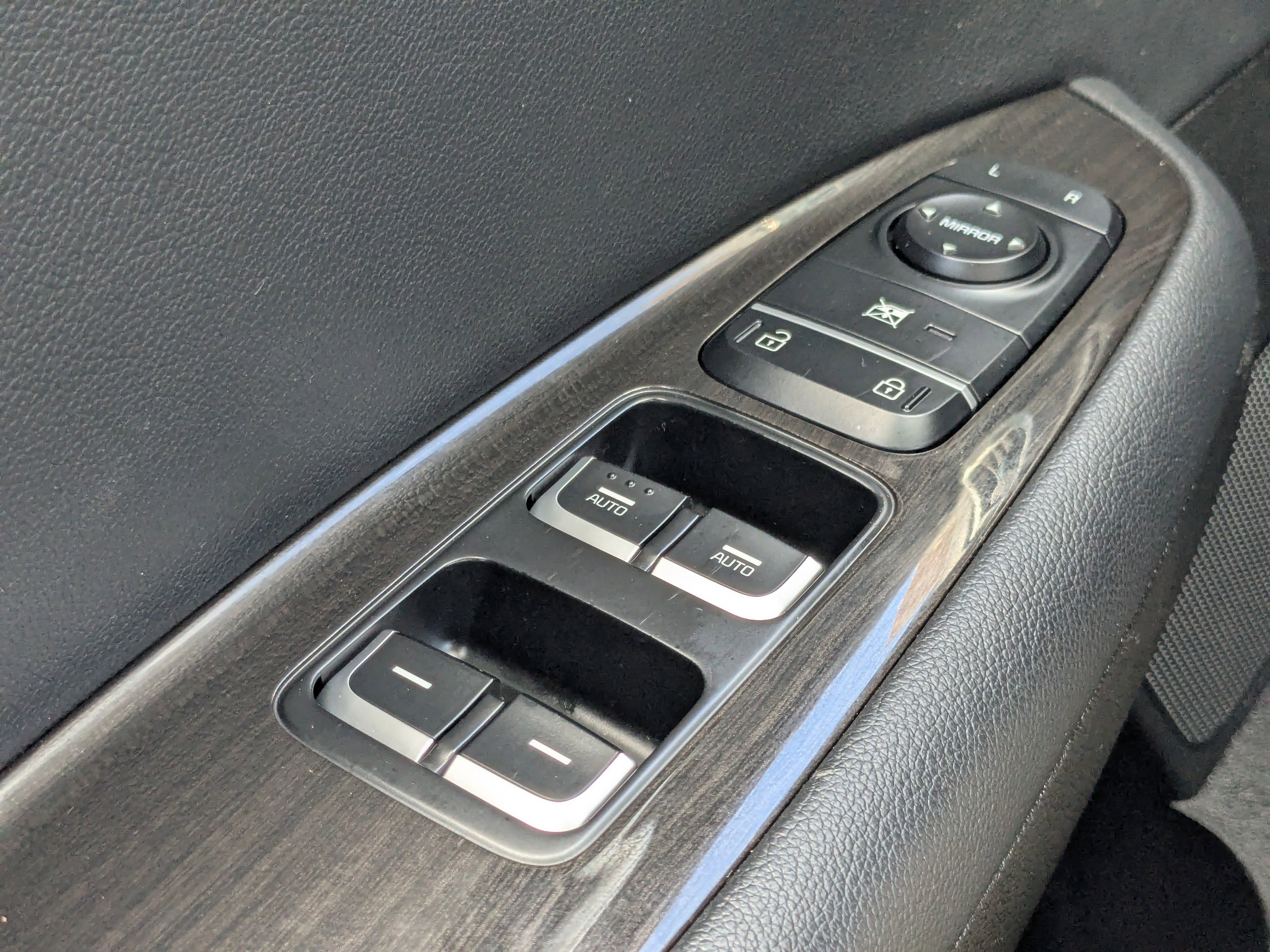 Used 2019 Kia Optima EX w/ EX Premium Package image 35