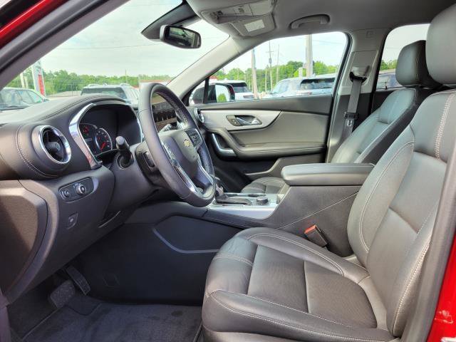 Used 2024 Chevrolet Blazer LT w/ Midnight/Sport Edition FWD image 8
