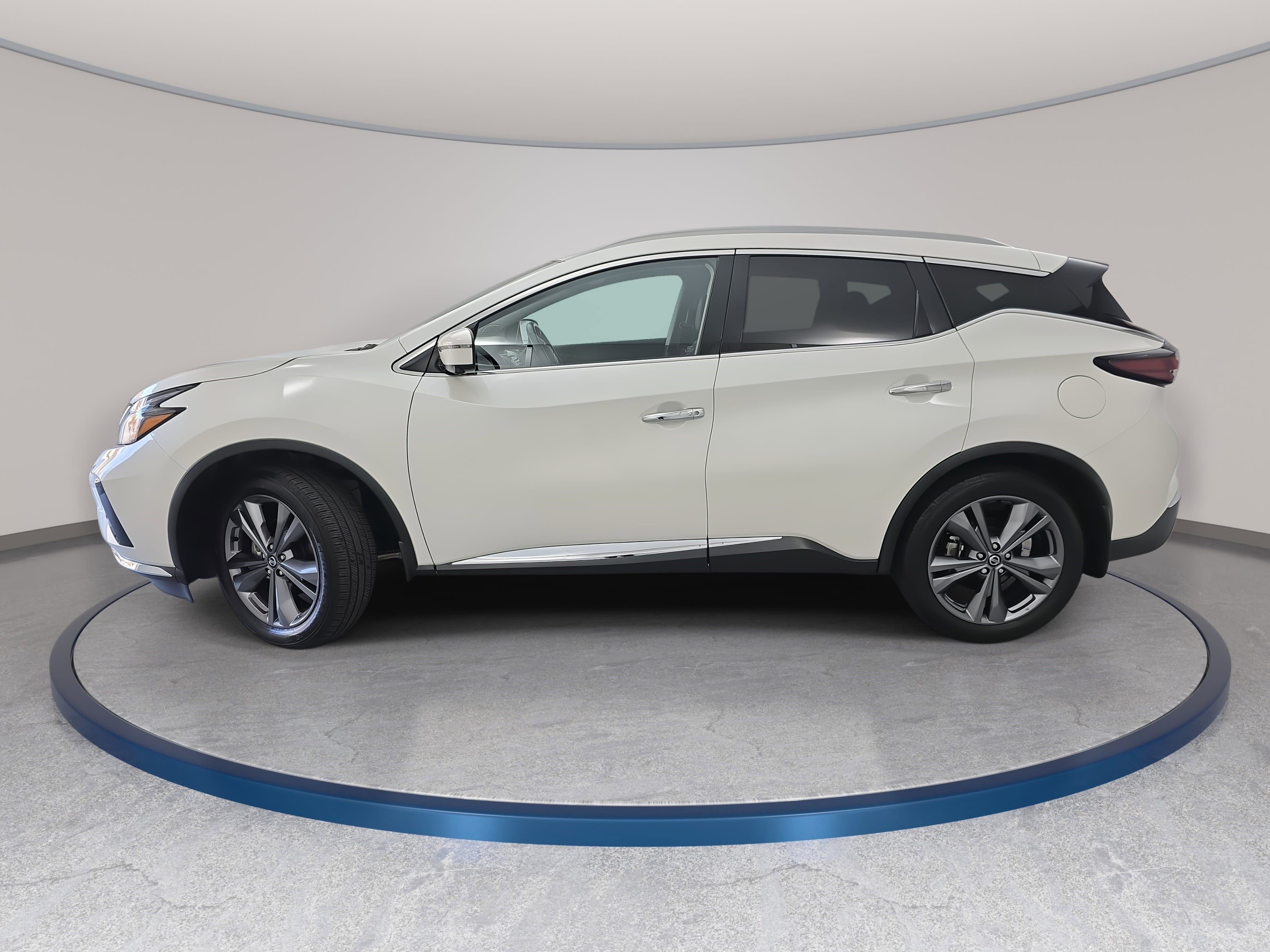Used 2022 Nissan Murano Platinum w/ Cargo Package image 8