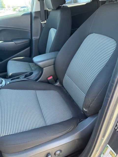 Used 2018 Hyundai Kona SEL w/ SEL Tech Package 02 image 12