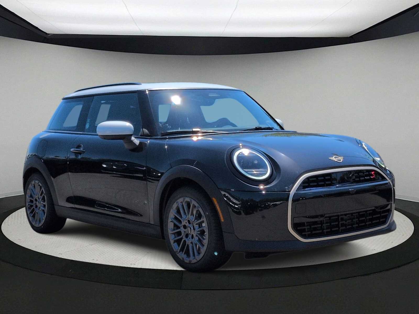 New 2026 MINI Cooper S FWD image 2