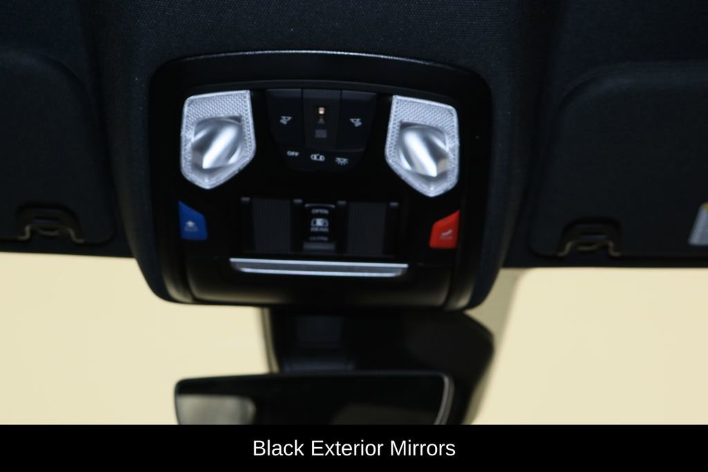 New 2026 RAM 1500 4x4 Crew Cab image 25