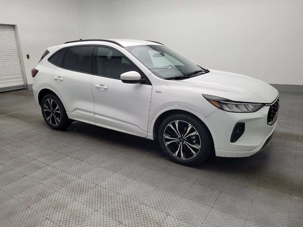 Used 2023 Ford Escape ST-Line Select image 11