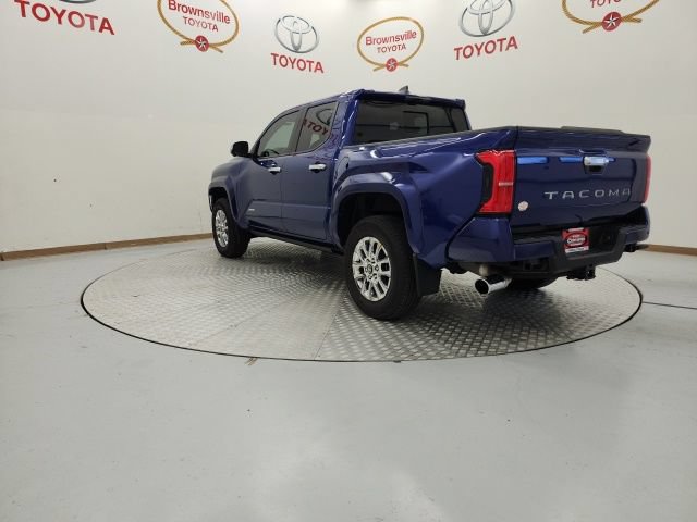 Used 2025 Toyota Tacoma Limited AWD/4WD image 6