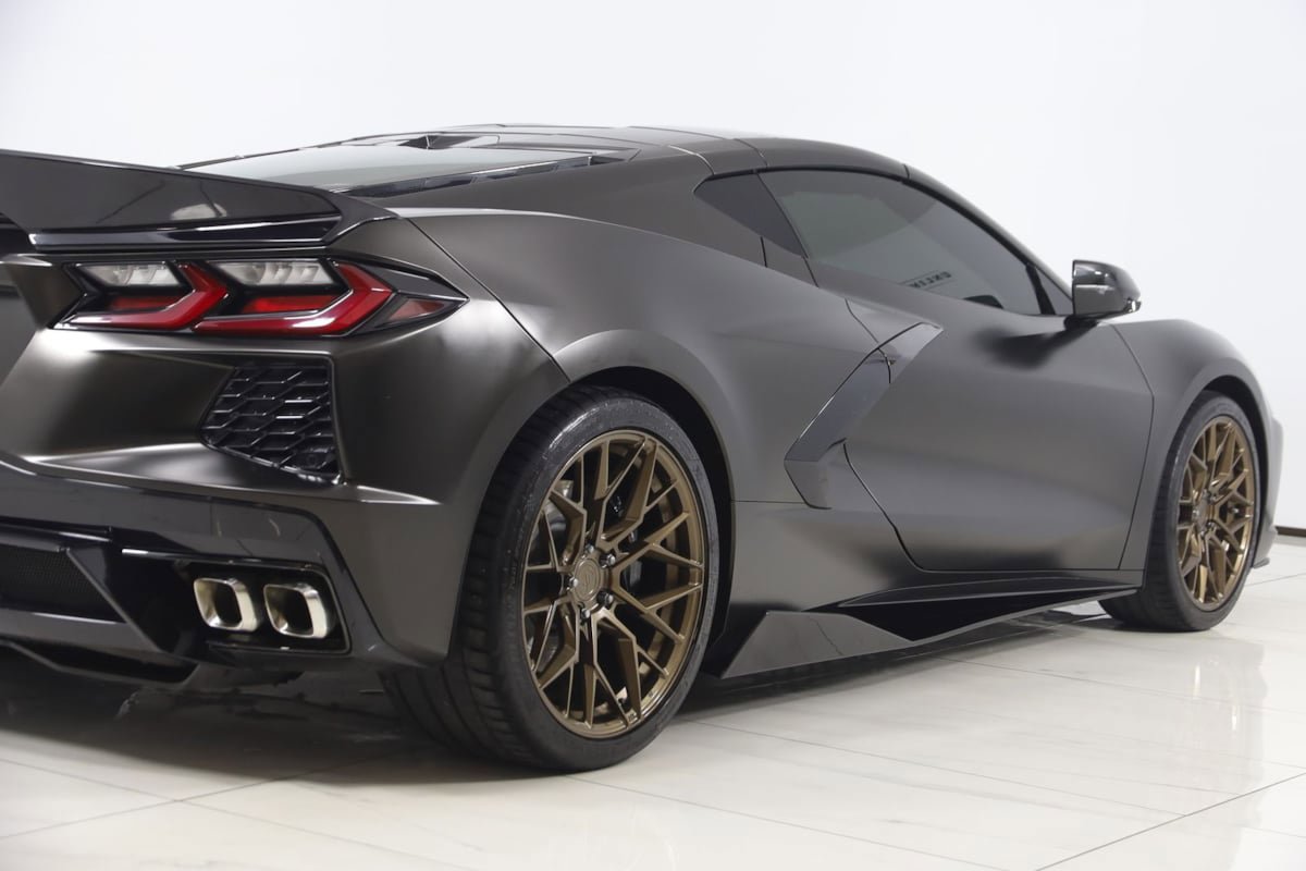 Used 2022 Chevrolet Corvette Stingray Preferred Cpe w/ Z51 Performance Package RWD image 70