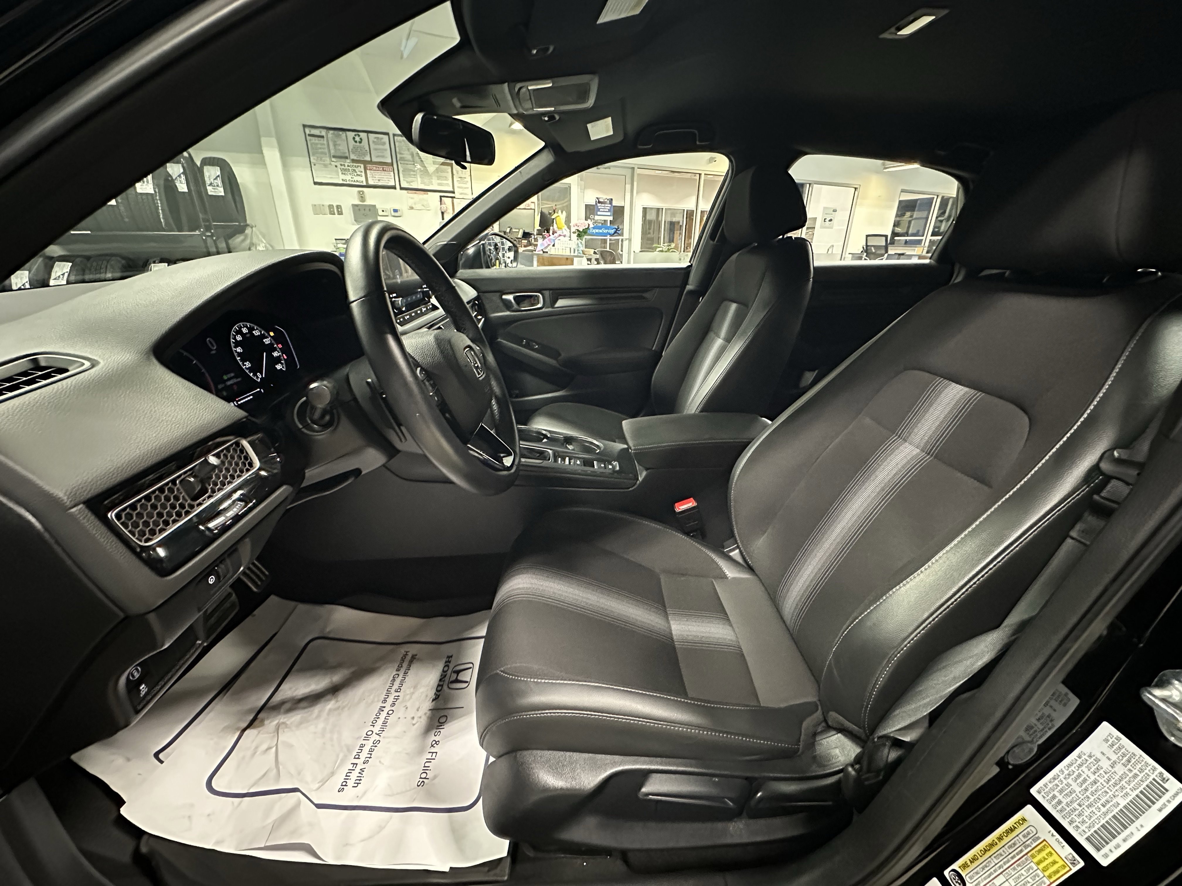 Used 2024 Honda Civic Sport image 8