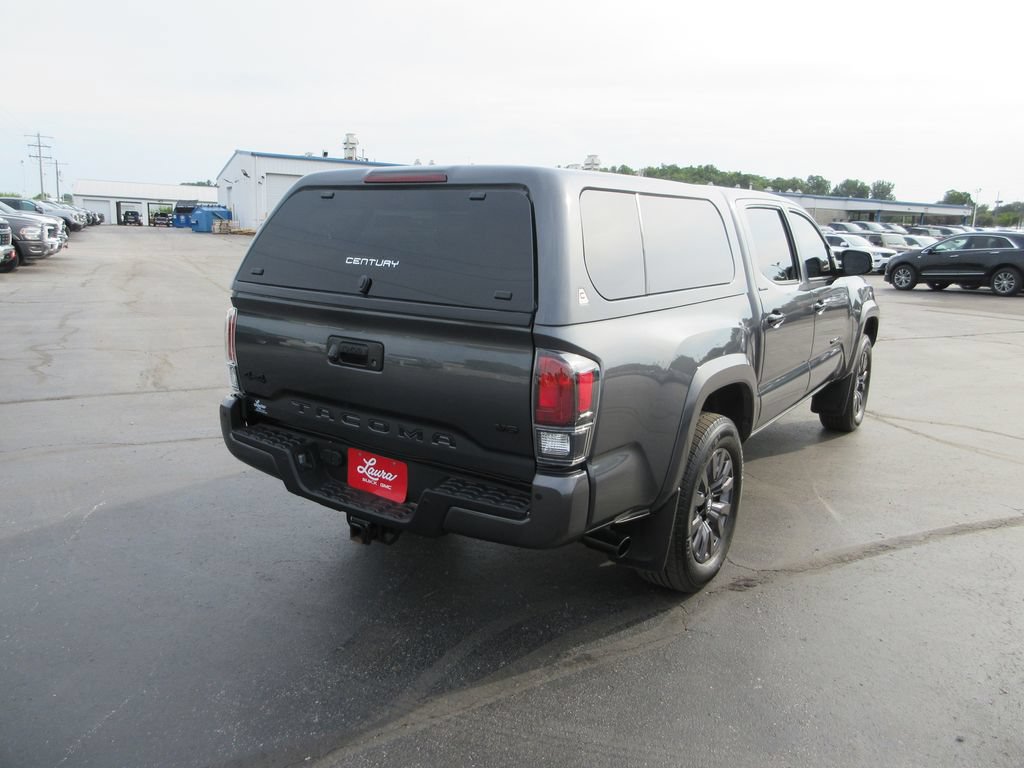 Used 2023 Toyota Tacoma Limited w/ Nightshade Package AWD/4WD image 6